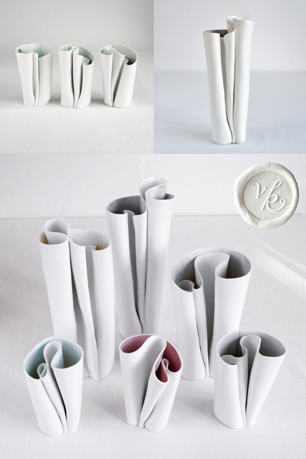 Unfolding porcelain vases VanillaKiln