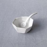 Ceramic black and white porcelain cruet set, pinch pots, with spoons, Vanillakil