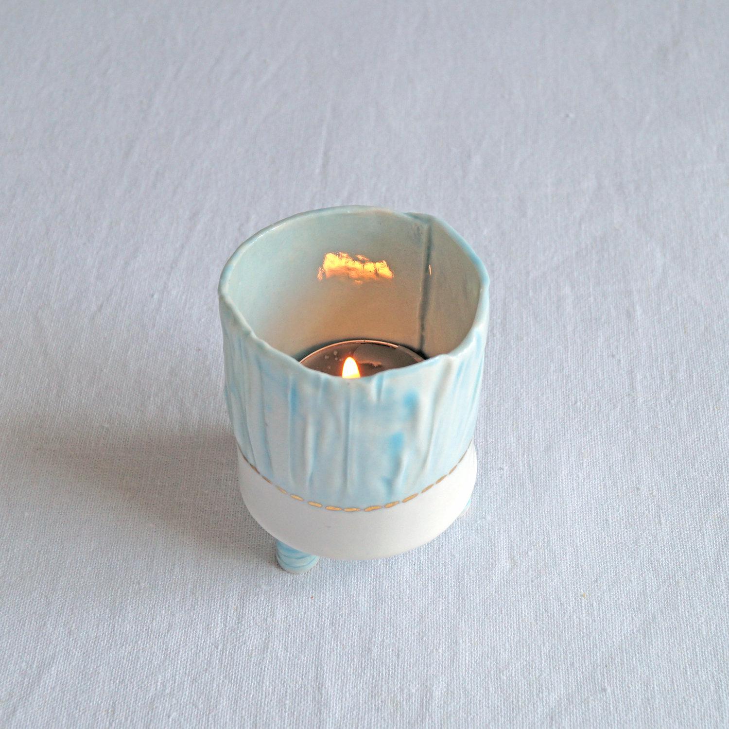 RUCHED No9, white porcelain, tea light holder, three feet, blue, gold lustre, Vanillakiln, UK, white candle holder, cotton bu