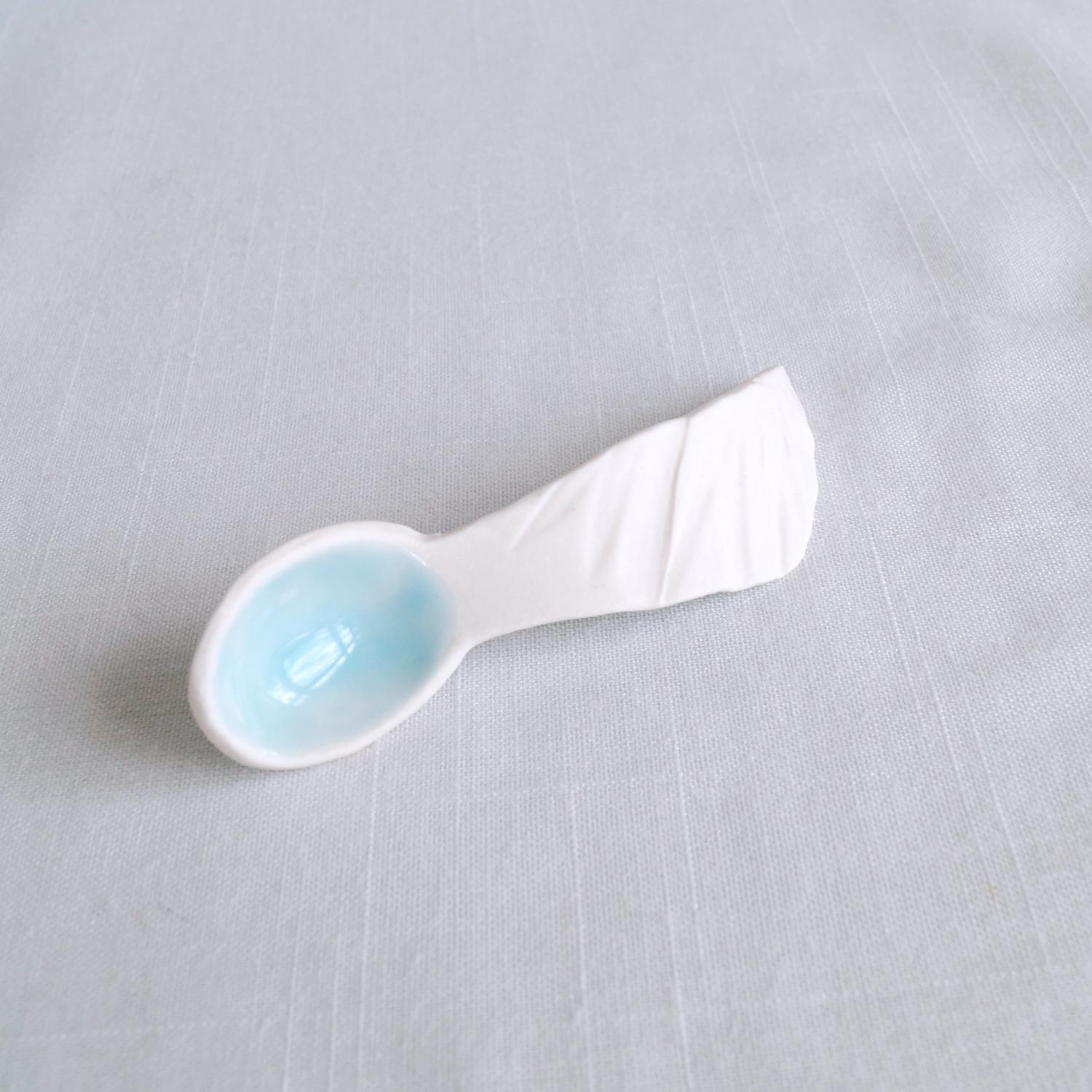 RUCHED No2 porcelain spoon, white blue